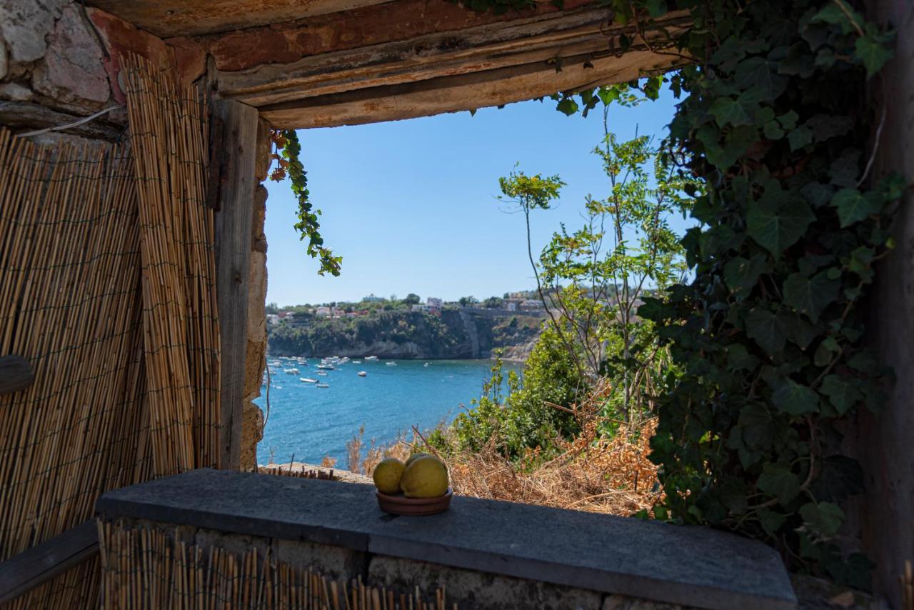 La Poetica In Villa Eldorado Procida Exterior foto